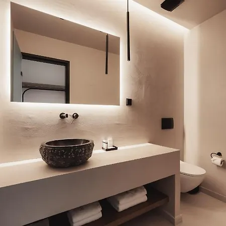 Ikyma Boutique Hotell
