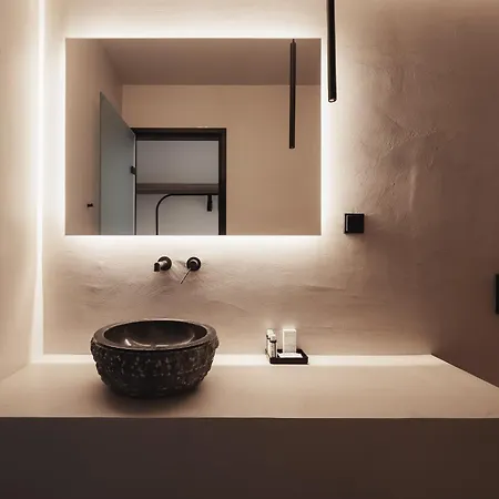 Ikyma Boutique