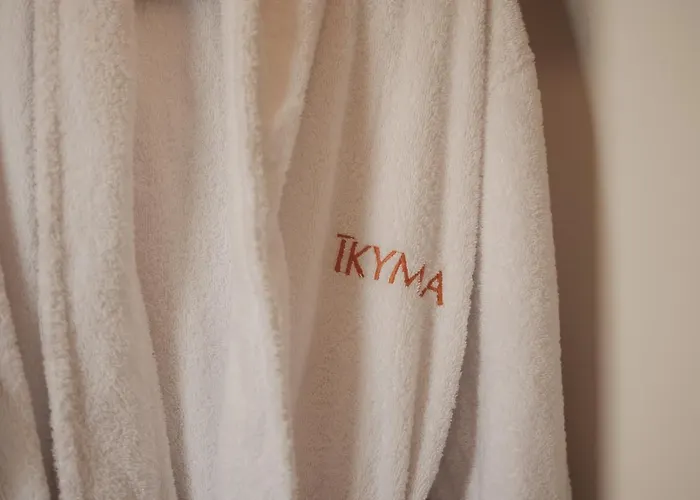 Ikyma Boutique * Kriopigi