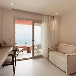 Hotel Ikyma Boutique Polychrono