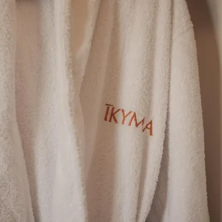 Ikyma Boutique * Kriopigi